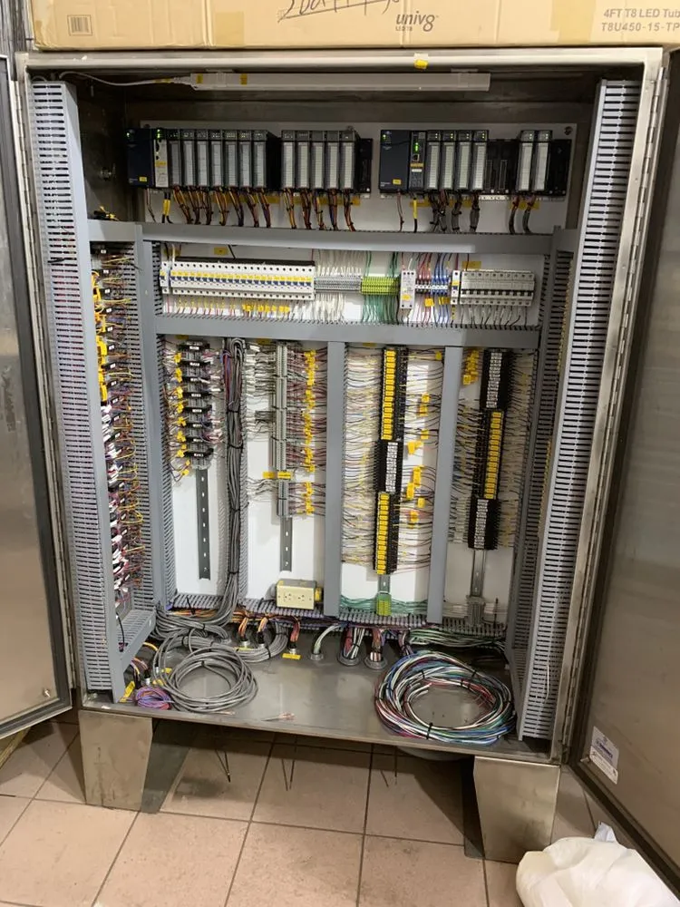 Slide of Esencial Energy