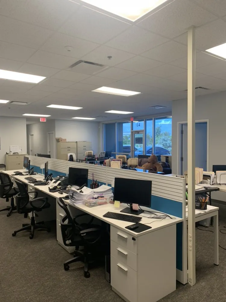 Slide of Esencial Energy