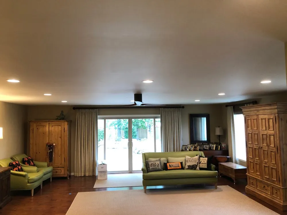 Slide of ES&G Services