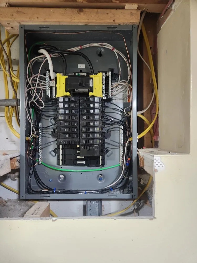 Slide of Espino Electric