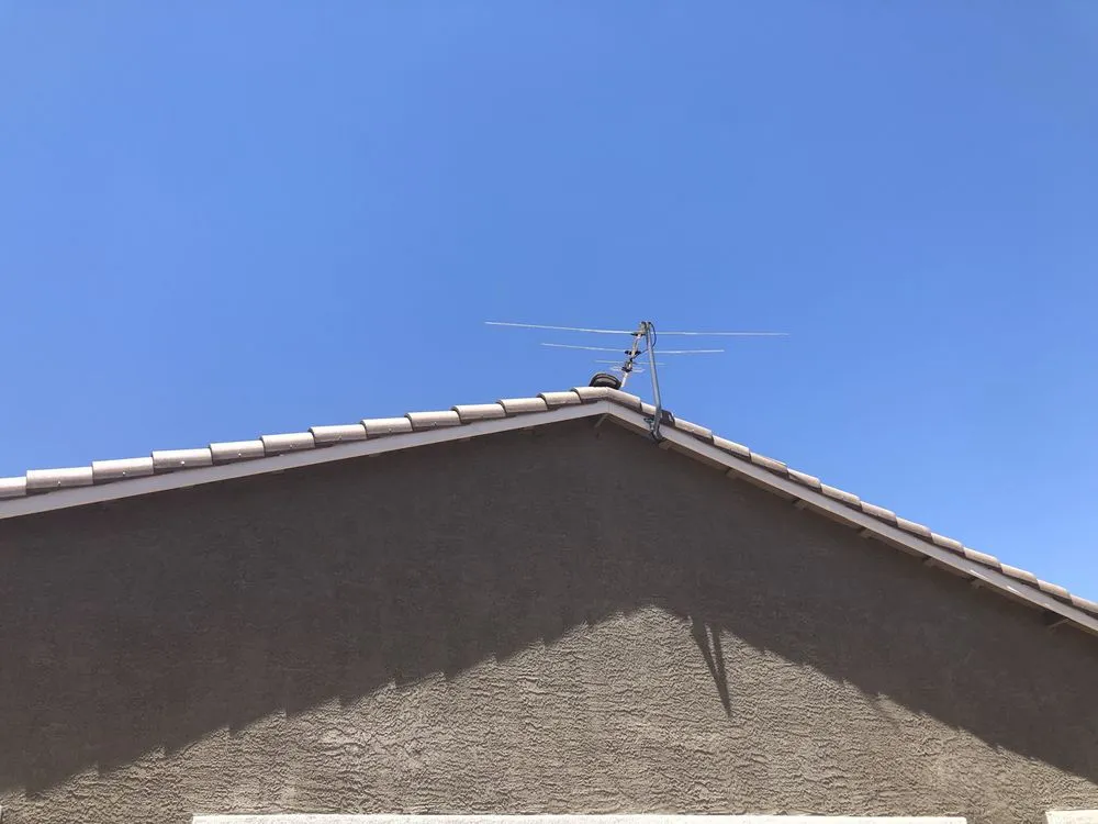 Slide of Espinoza Installations