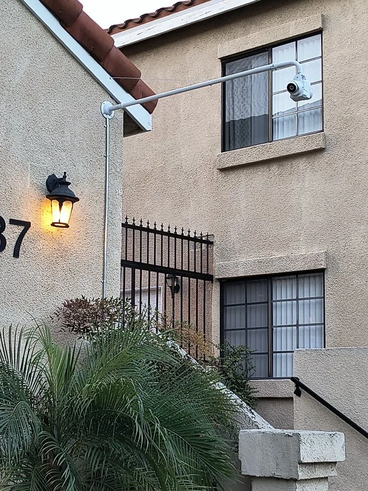 Slide of Espinoza Installations