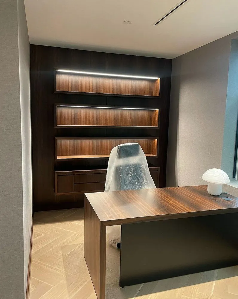 Slide of Esplen Electric