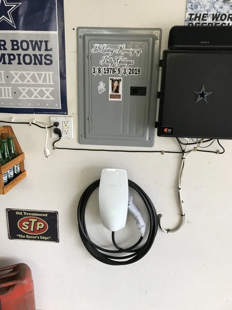 Slide of Espys Electrical Services