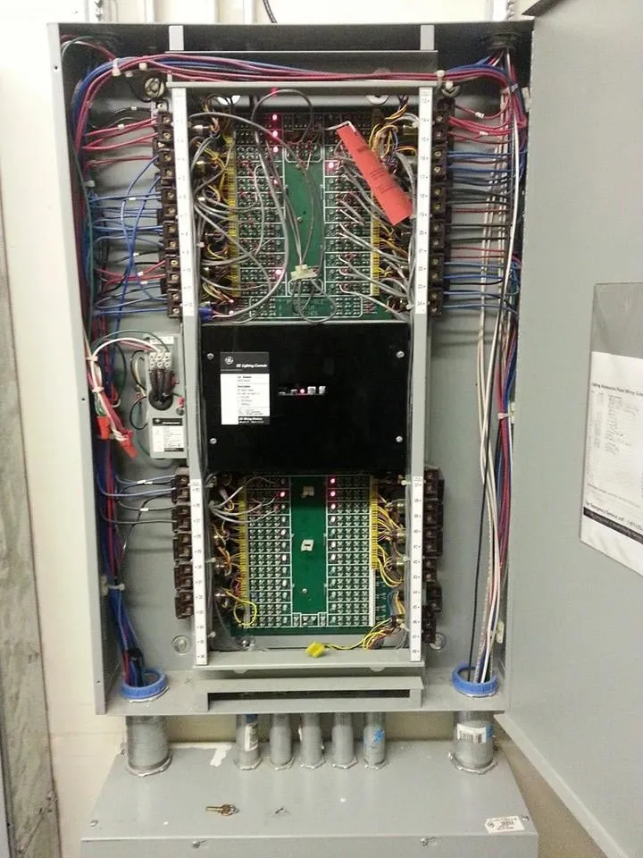 Slide of Esquared Electric