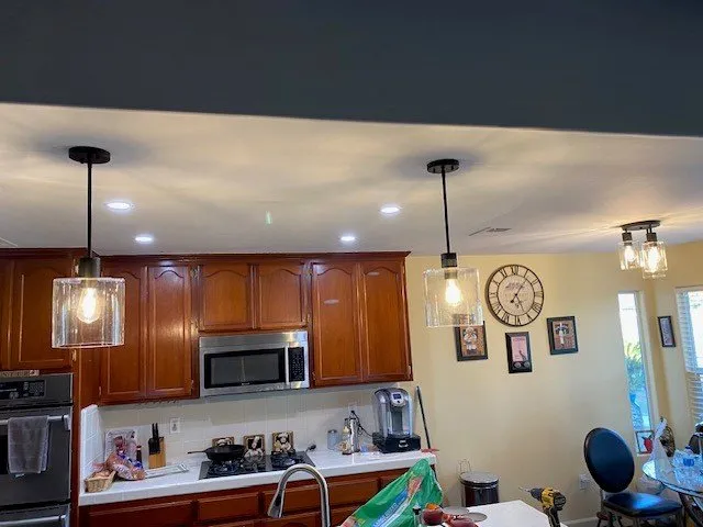 Slide of Esqueda Electrical Services