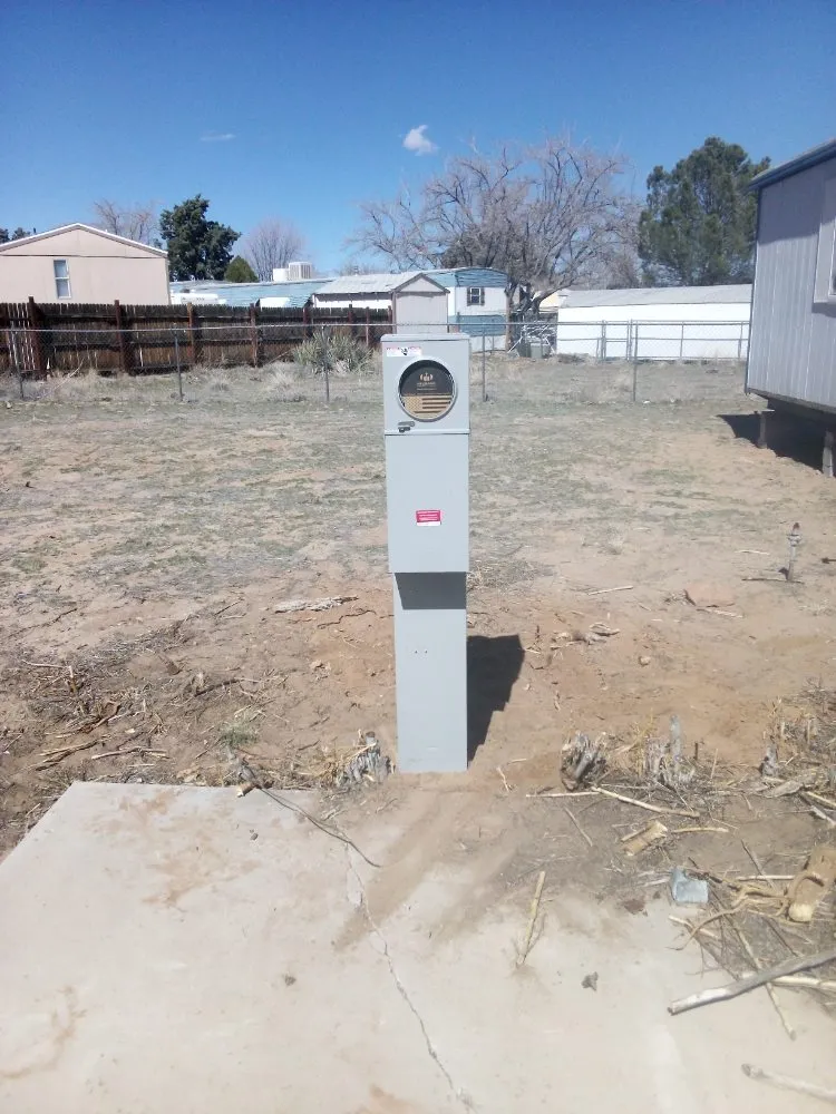 Certified circuit breaker repair in , by Est Albuquerque