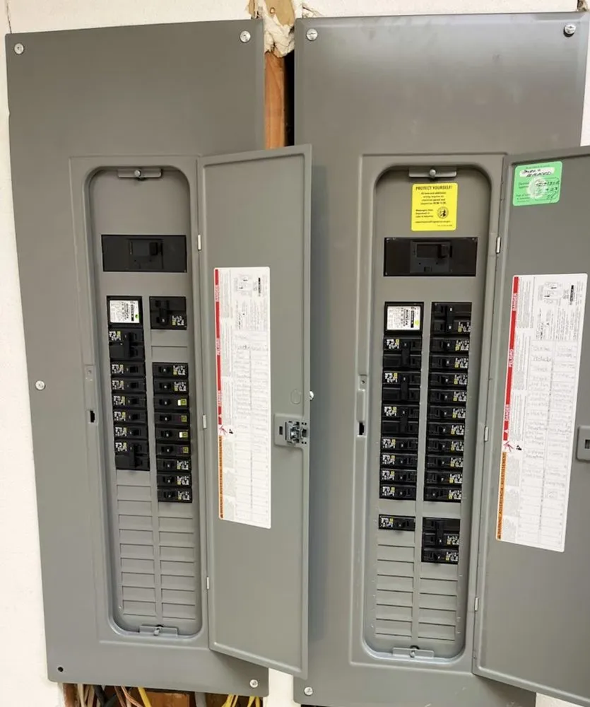 Slide of Estarik Services