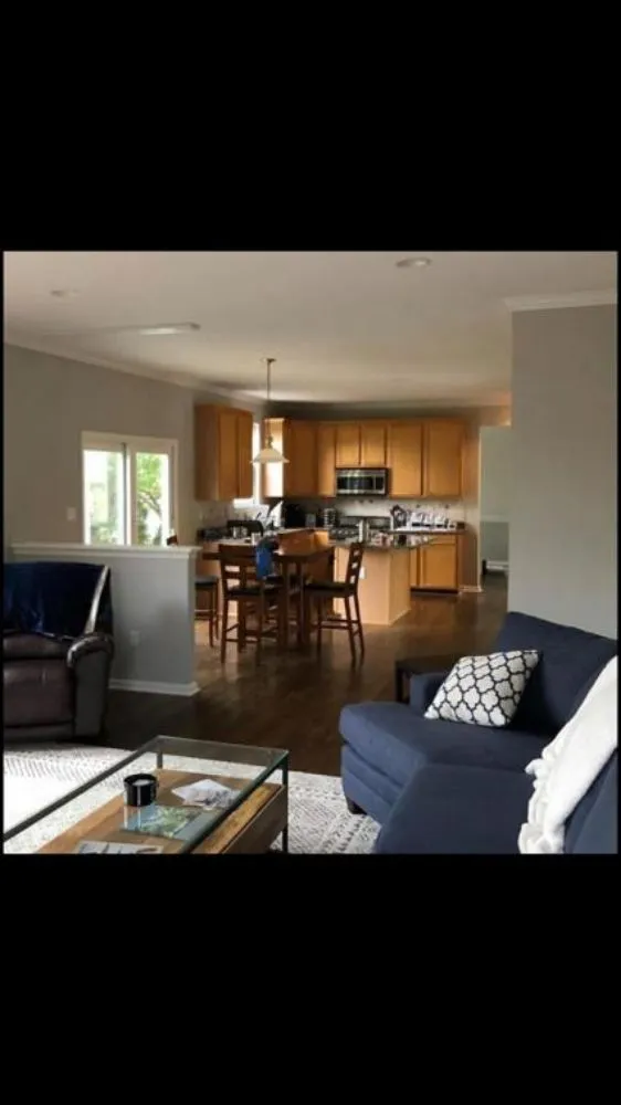 Slide of Esteven's Painting Service