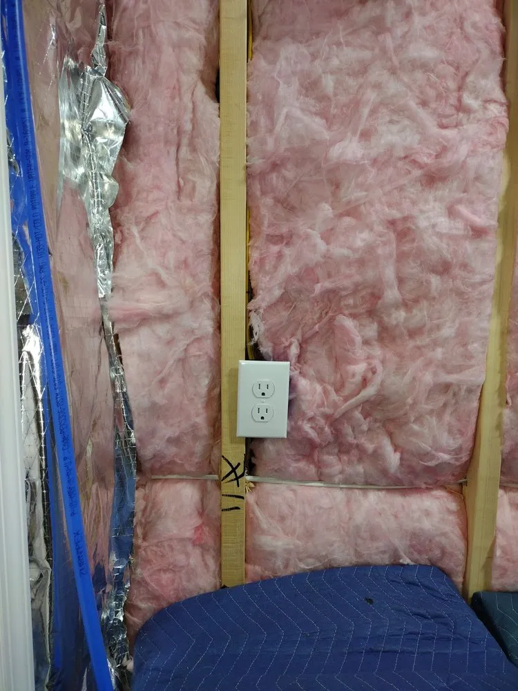 Slide of Estevez Electric