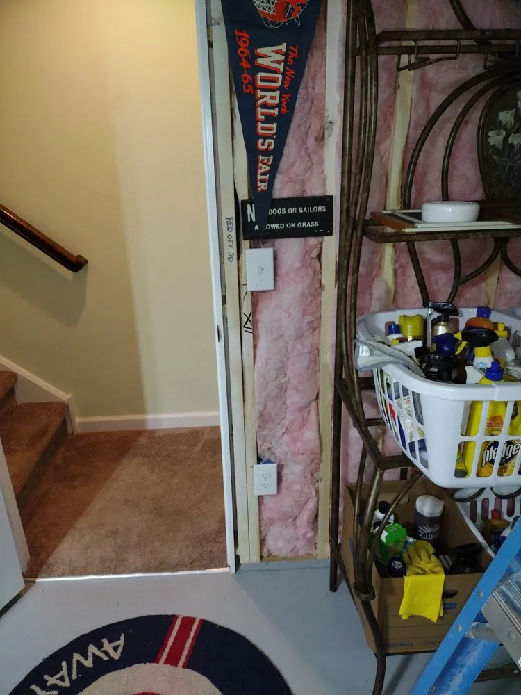 Slide of Estevez Electric