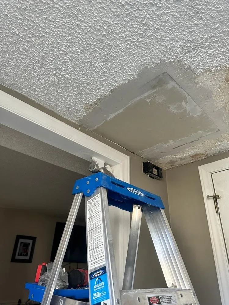 Slide of E&T Maintenance company