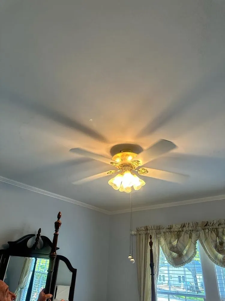 Slide of E&T Maintenance company