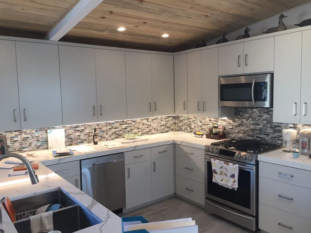 Slide of Ethic Electric