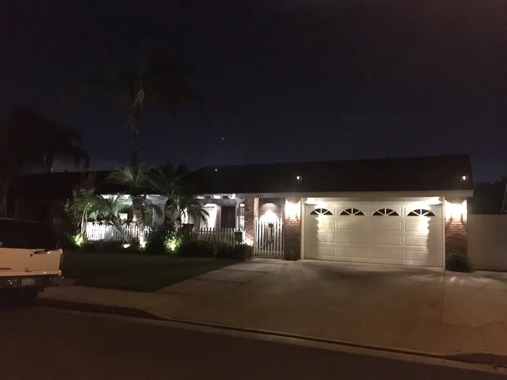 Slide of Ethic Electric