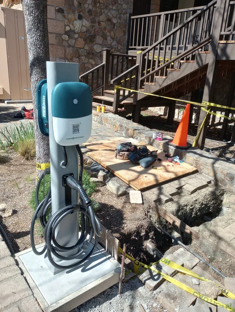 Slide of EV Charger Expert