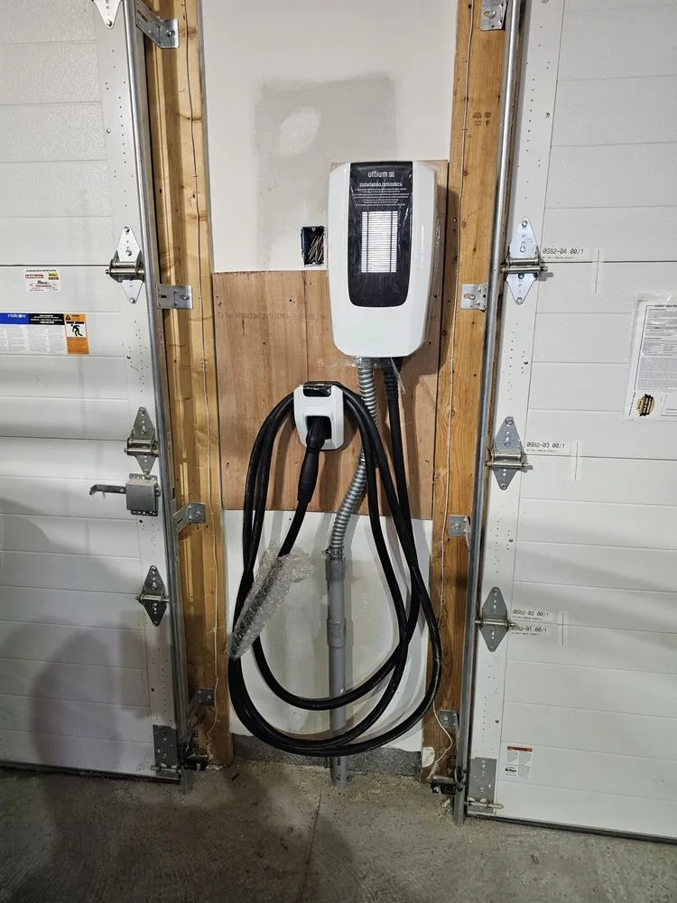 Expert panel upgrade service in Lake Ariel, PA - EV Charger Tech Pros
