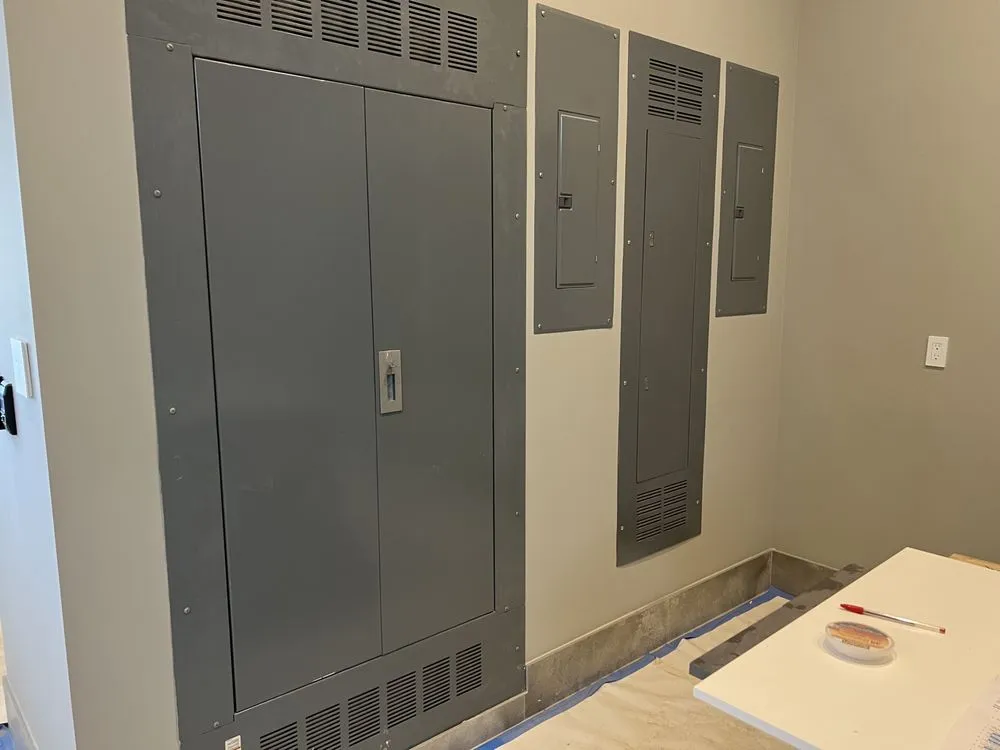 Reliable electrician providing lighting installation in , 