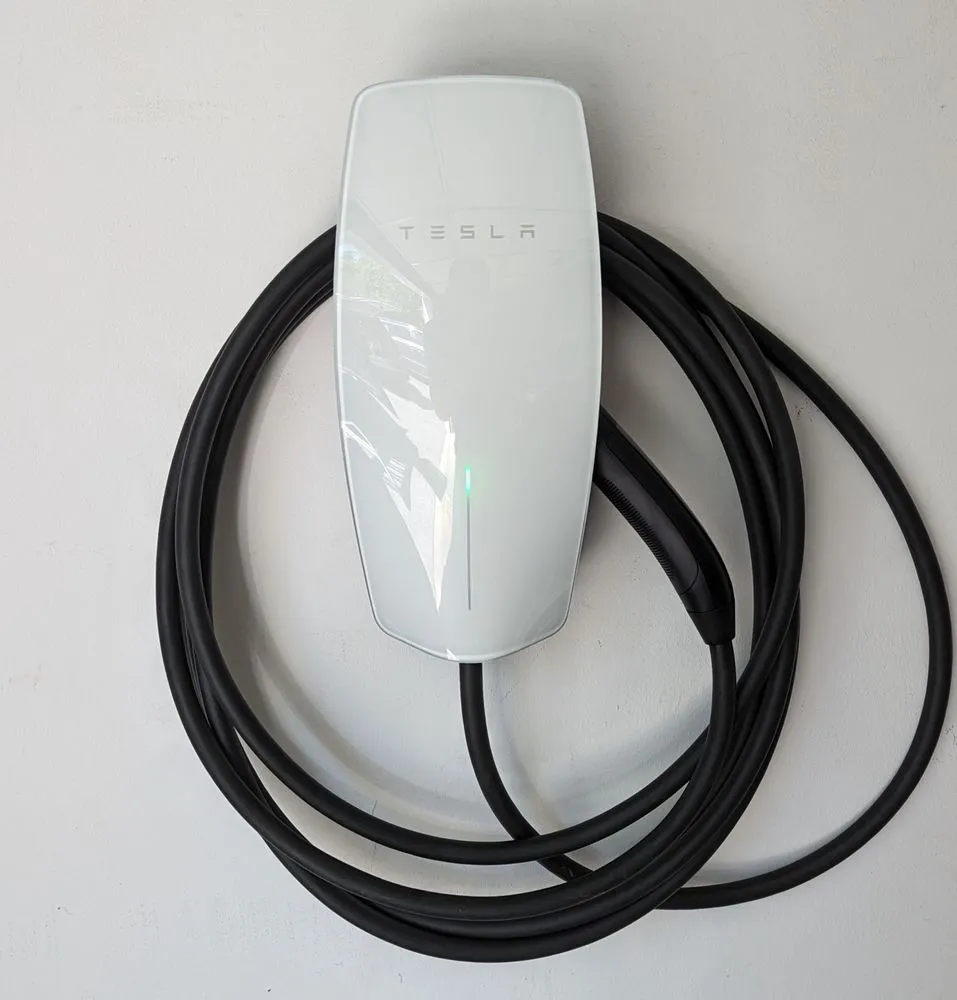 Slide of EV Power Solutions