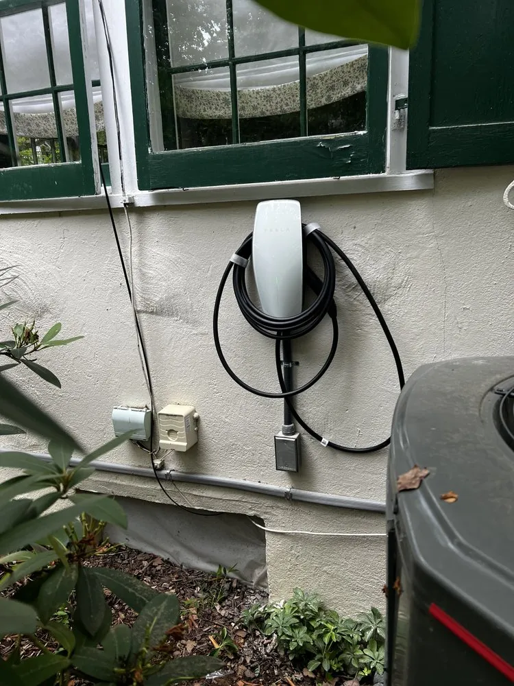 Slide of EV PowerElectric