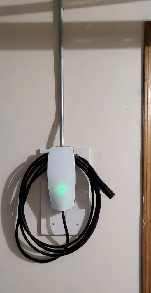Emergency outlet and switch repair in North Billerica, MA by EV Station Installation LLC