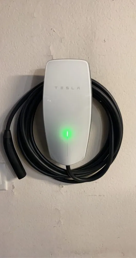 Slide of EV Station Pros