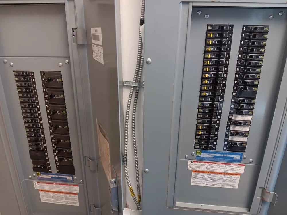 Slide of Evans Electrical & Handyman services