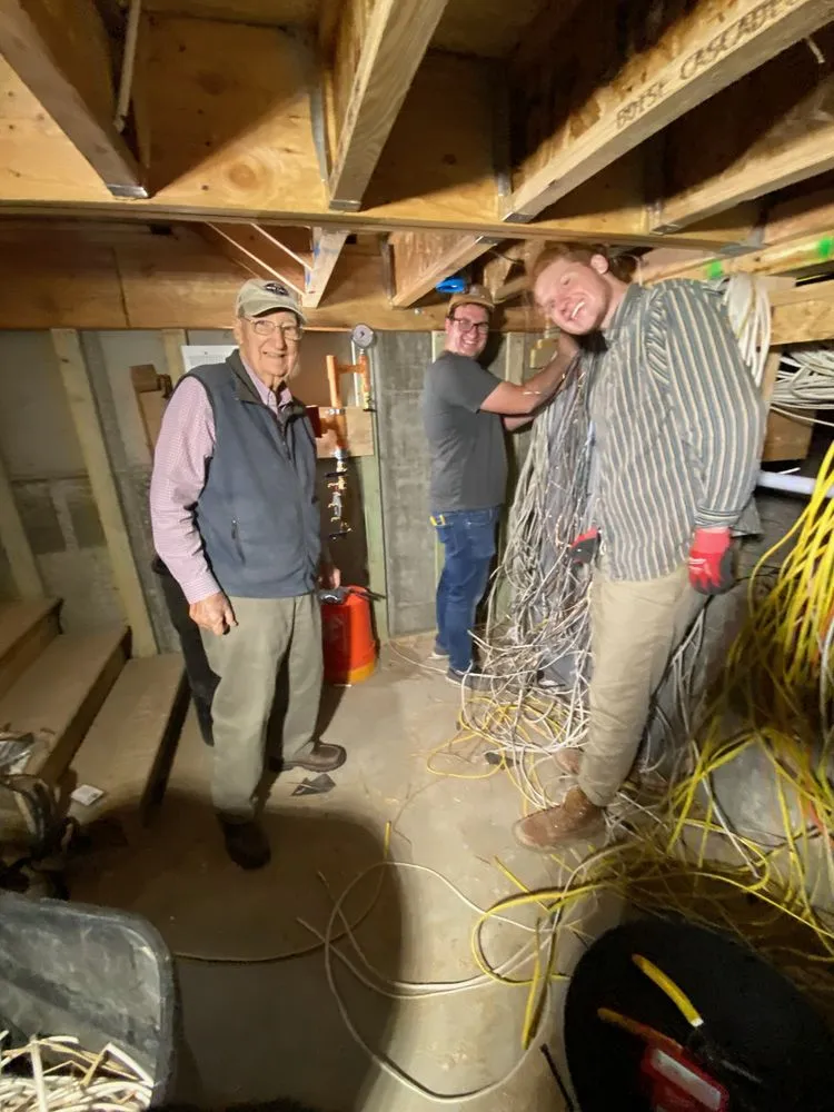 Slide of Evans Electrical