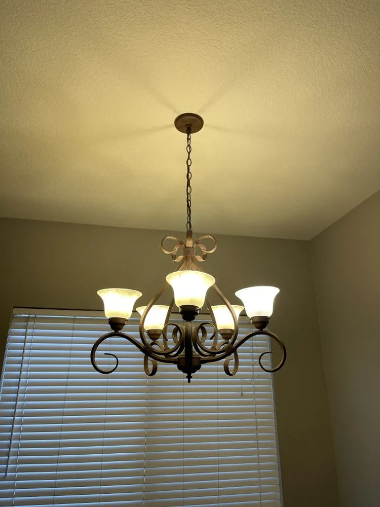 Slide of Evan's Handyman Co.