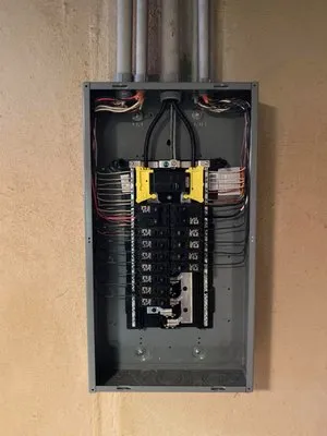 Evanston Electrical Repair Logo