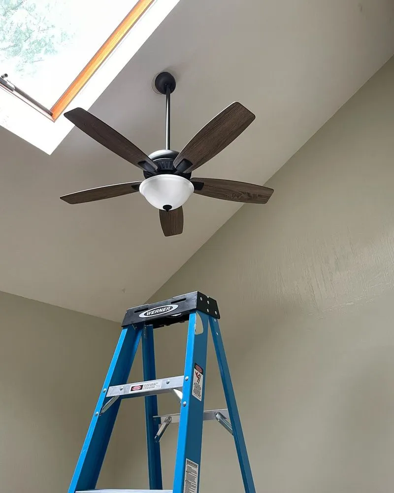 Slide of Evanston Emergency Electrician