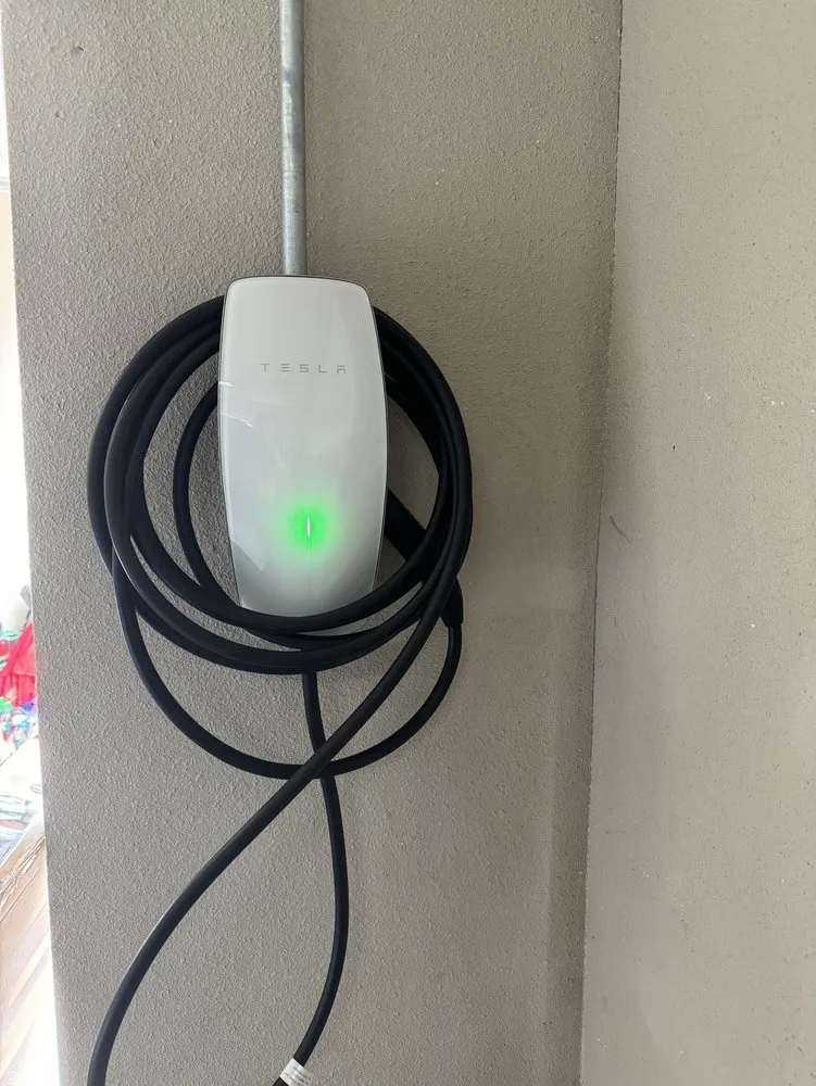 Certified circuit breaker repair experts serving ,  - EVCIS- EV Charger Installation Solutions