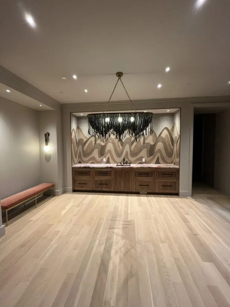 Slide of Everest Electric