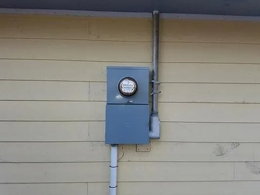 Slide of Everett Electric