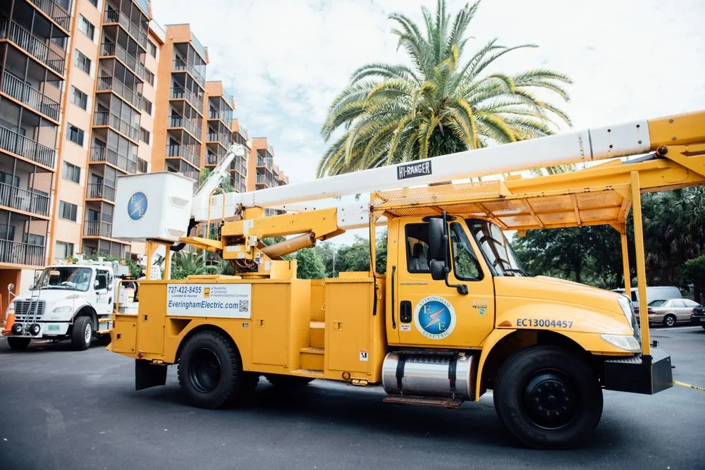 Affordable panel upgrade experts serving St. Petersburg, FL - Everingham Elecrtic