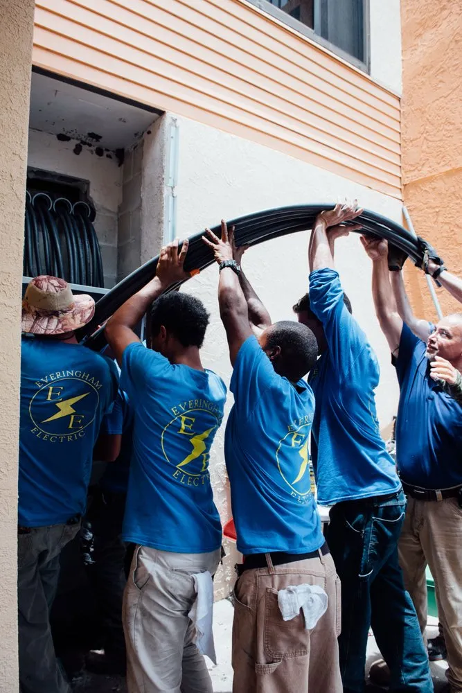 Expert electrical repair experts serving St. Petersburg, FL - Everingham Elecrtic