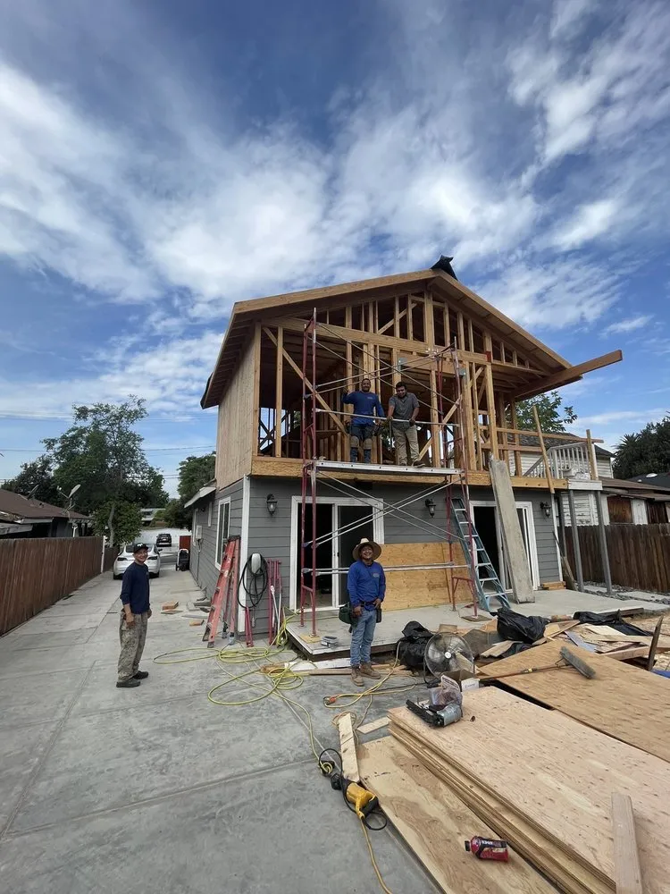 Slide of Everlasting Construction & Design