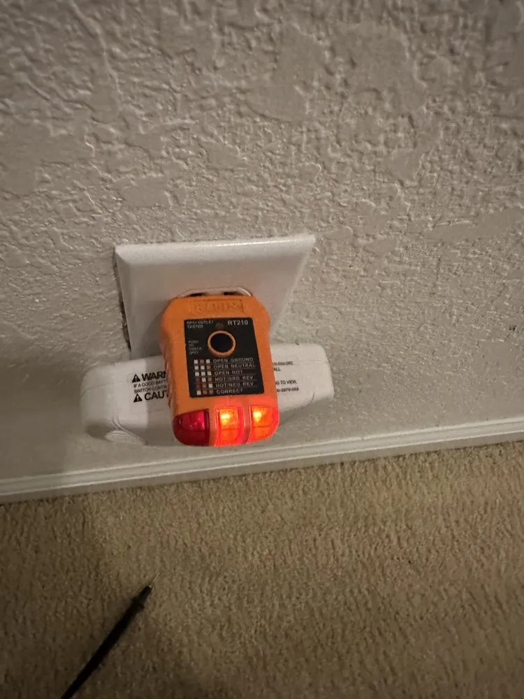 Slide of Everleaf Electrical