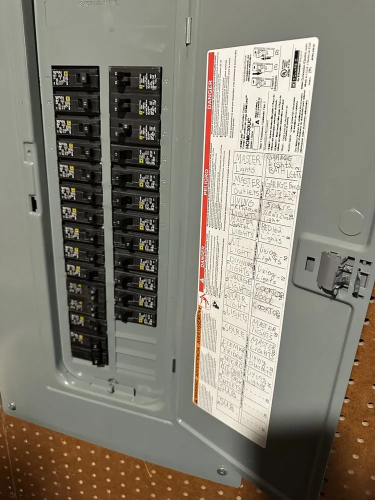 Slide of Everleaf Electrical