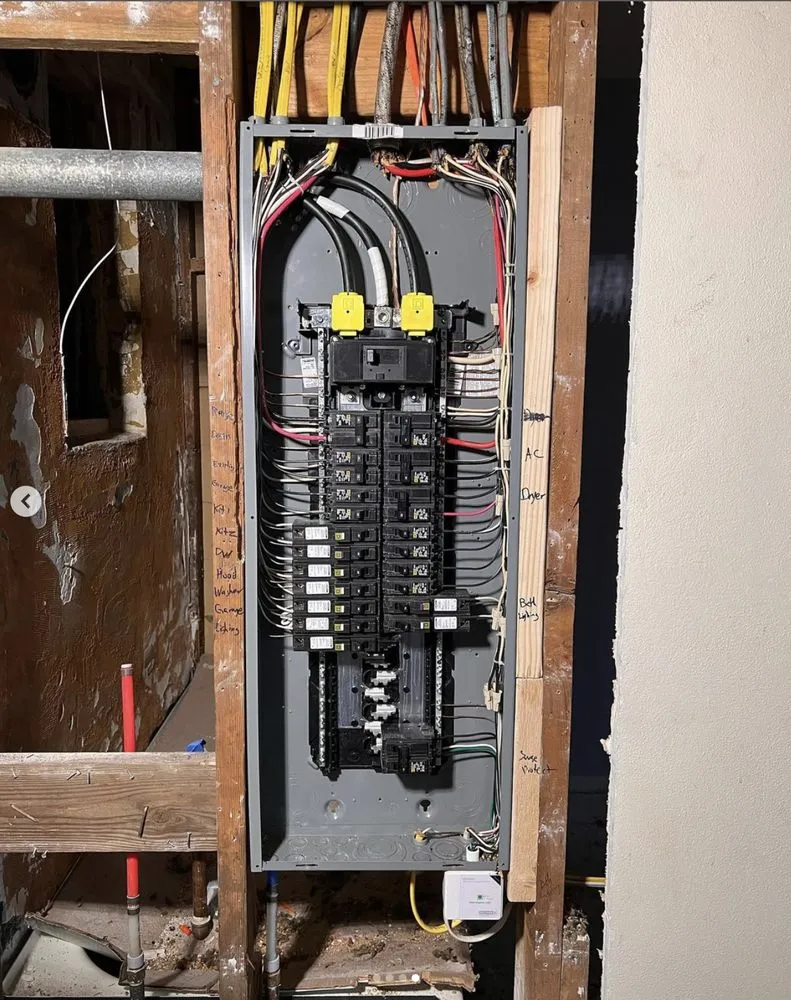 Slide of Everlit Electric