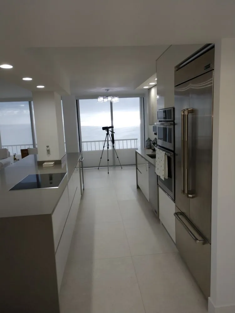 Slide of Everton Electric