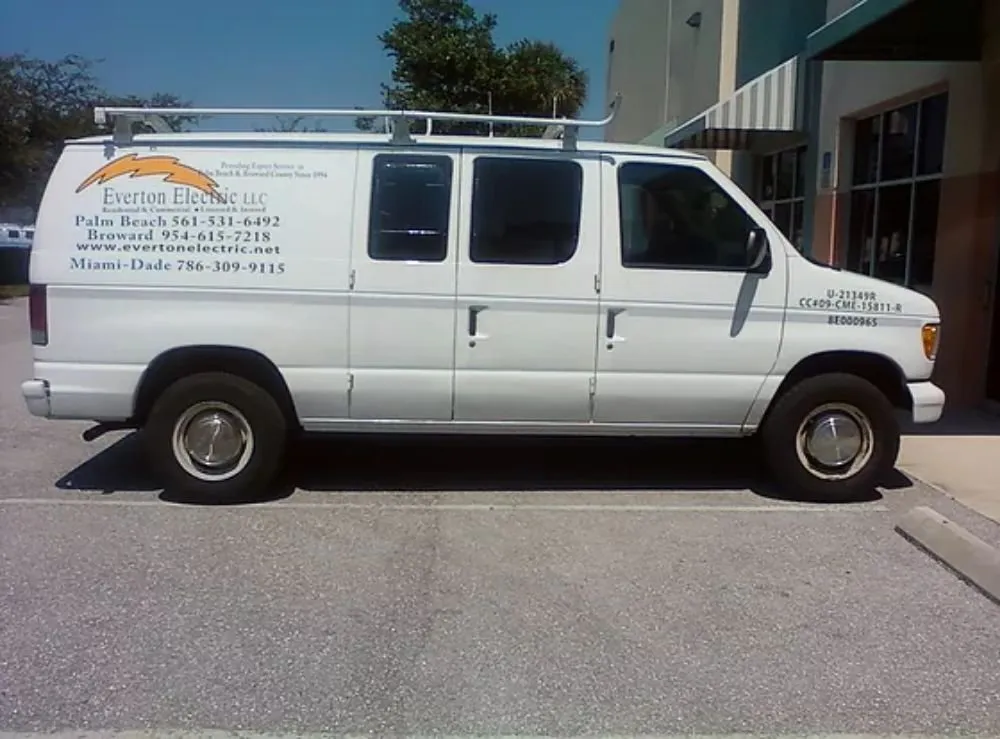 Slide of Everton Electric