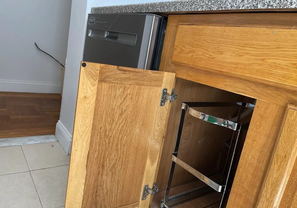 Professional electrical service for homes in circuit breaker repair,  by 