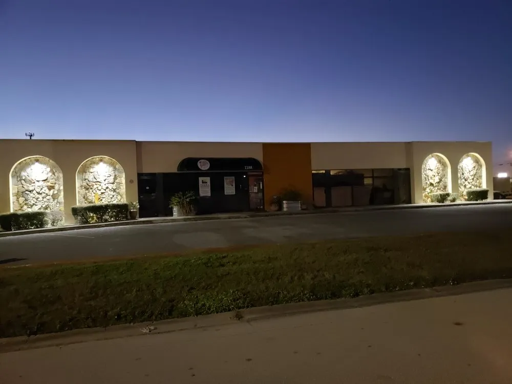 Slide of Everyday Electric