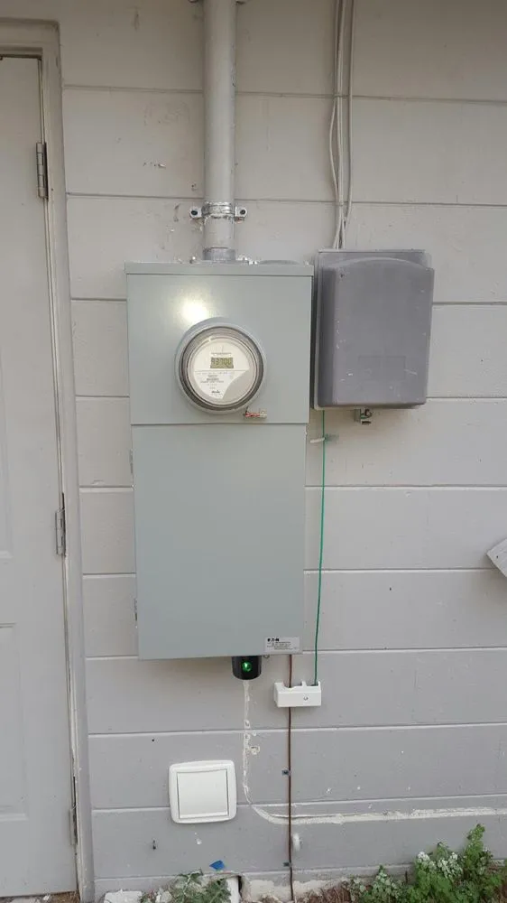 Slide of Everyday Electric