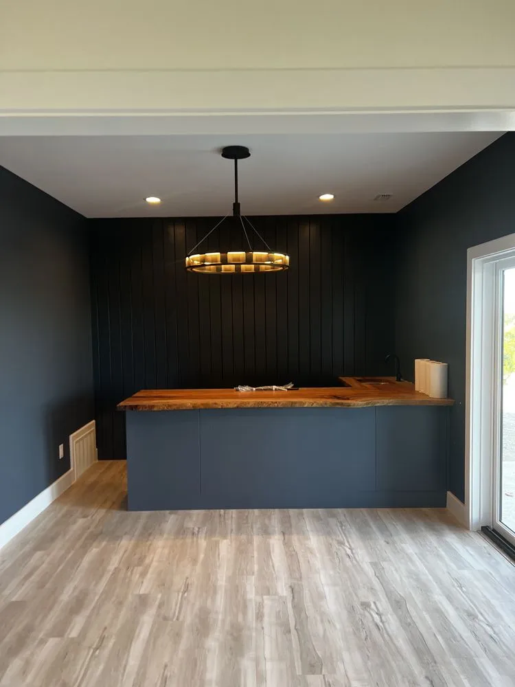 Licensed electrical repair service in ,  - Eves Electric