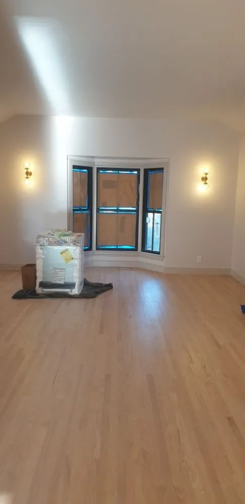 Slide of Evo Electric