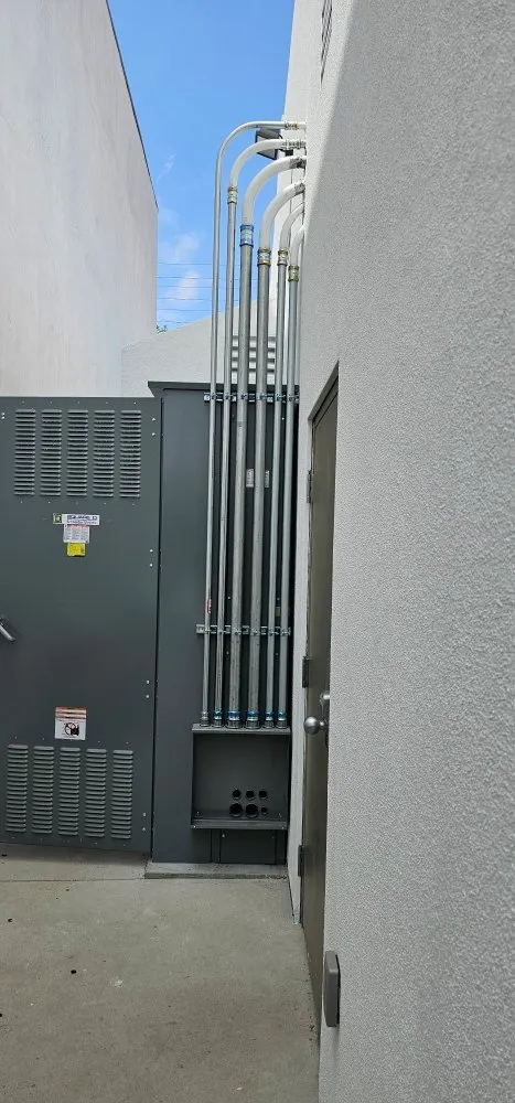 Slide of Evo Electric