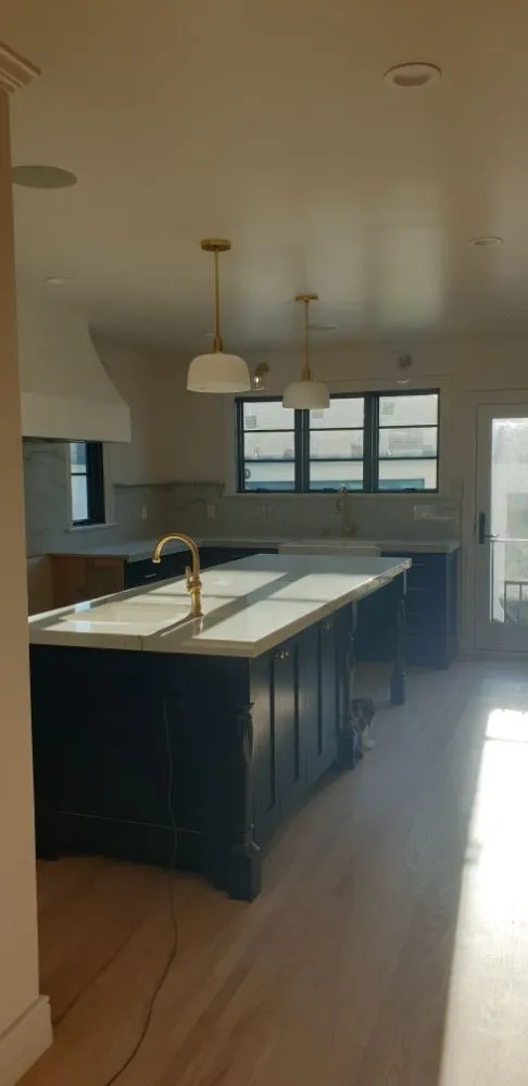 Slide of Evo Electric