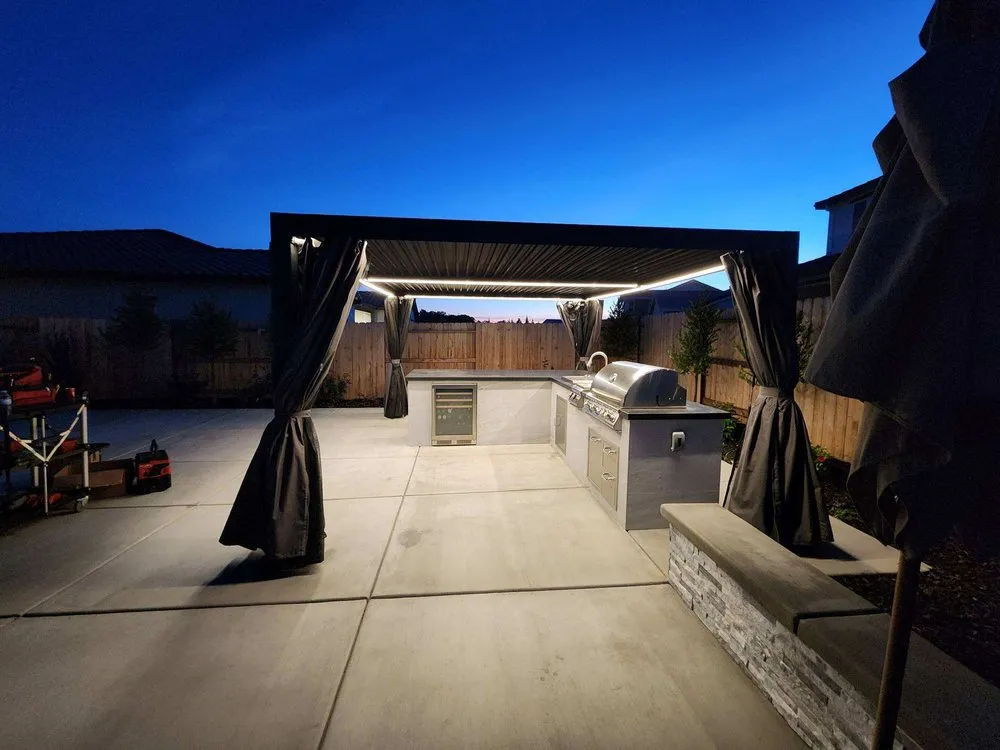 Slide of Evolution Electric